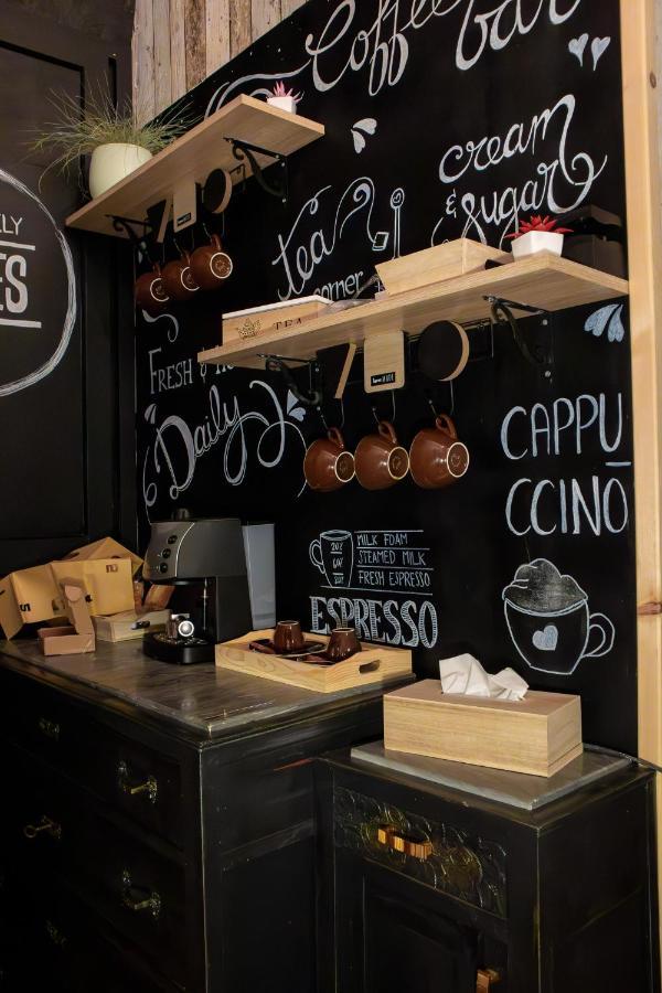 Don Pes Travel Rooms Sassari Exterior foto