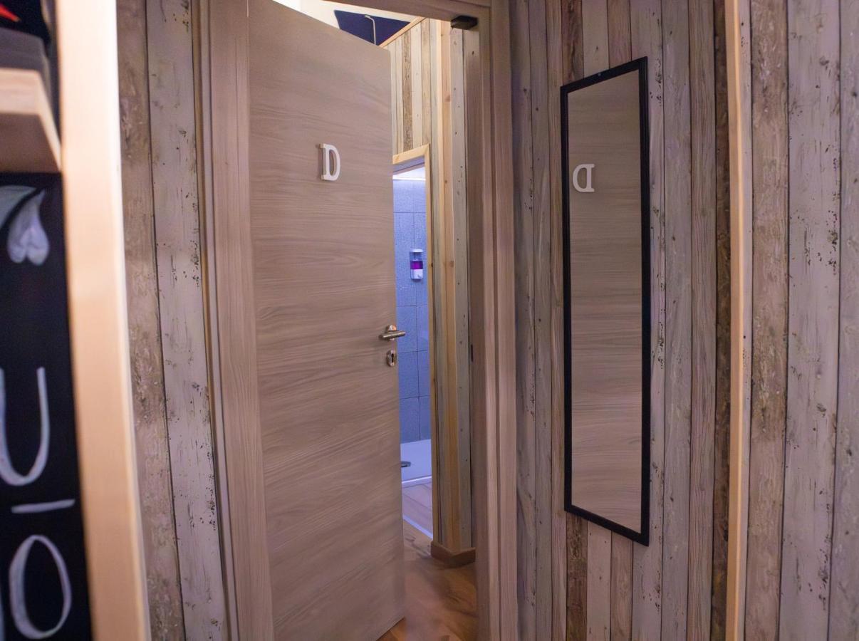 Don Pes Travel Rooms Sassari Exterior foto